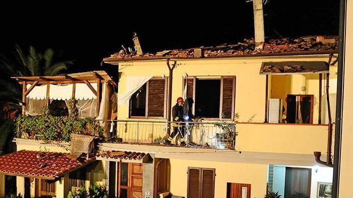 Esplosione in villa, tremila euro donati a Samuele per ricostruire la casa