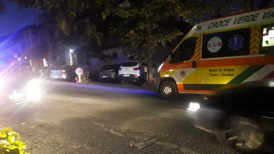 Viale dei Tigli, è caccia all’uomo con il coltello