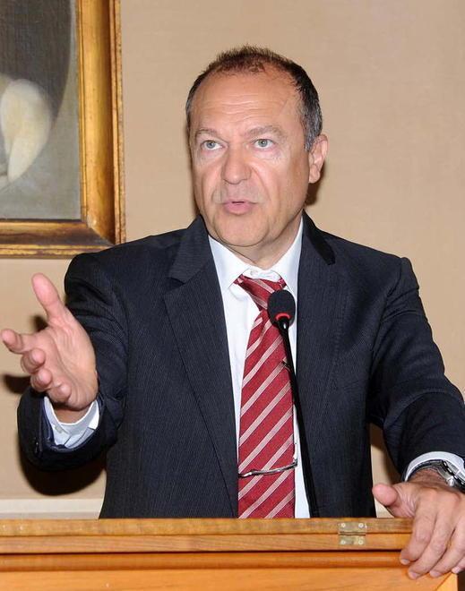 «Rimpasto pasticciato, irrazionale dissociare la Sanità dal Sociale» 