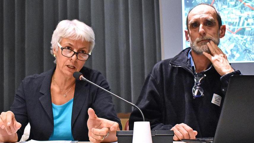 Momenti di tensione La folla vuole risposte