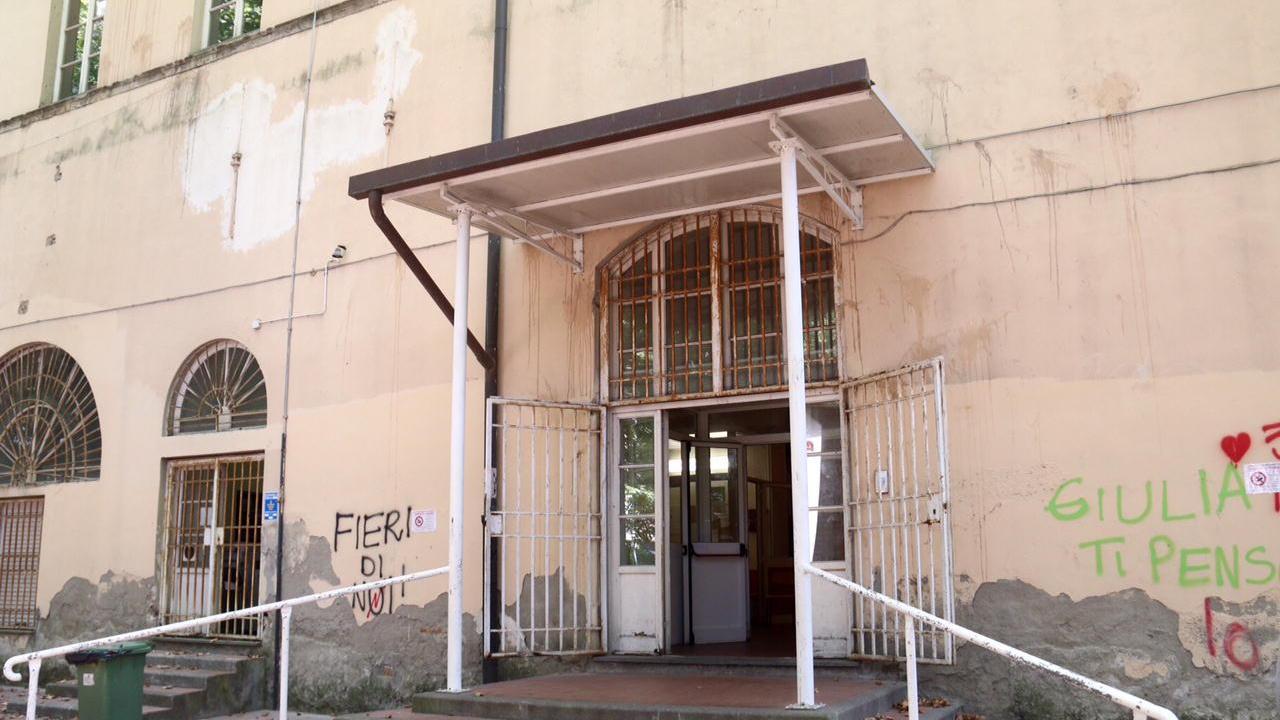 Frasi razziste in classe, l’insegnante nega tutto: «Sono accuse infamanti»