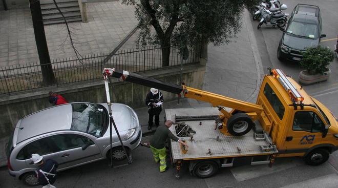 Aumentato il costo della rimozione auto 
