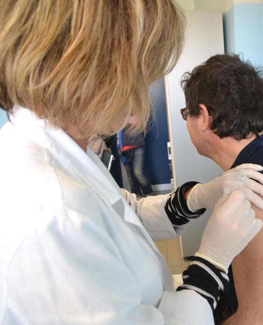 La dottoressa va in pensione e i pazienti vanno in subbuglio 