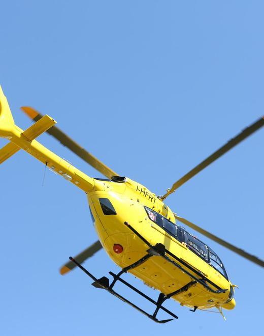 Anziano cade in casa e sbatte la testa Portato a Cisanello