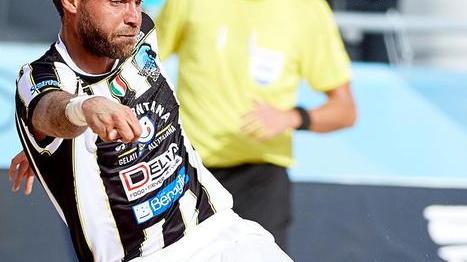 Ramacciotti in corsa per il gol dell’anno
