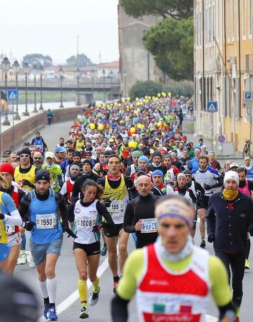 Cetilar Maratona di Pisa con il volto della solidarietà Si correrà il 15 dicembre
