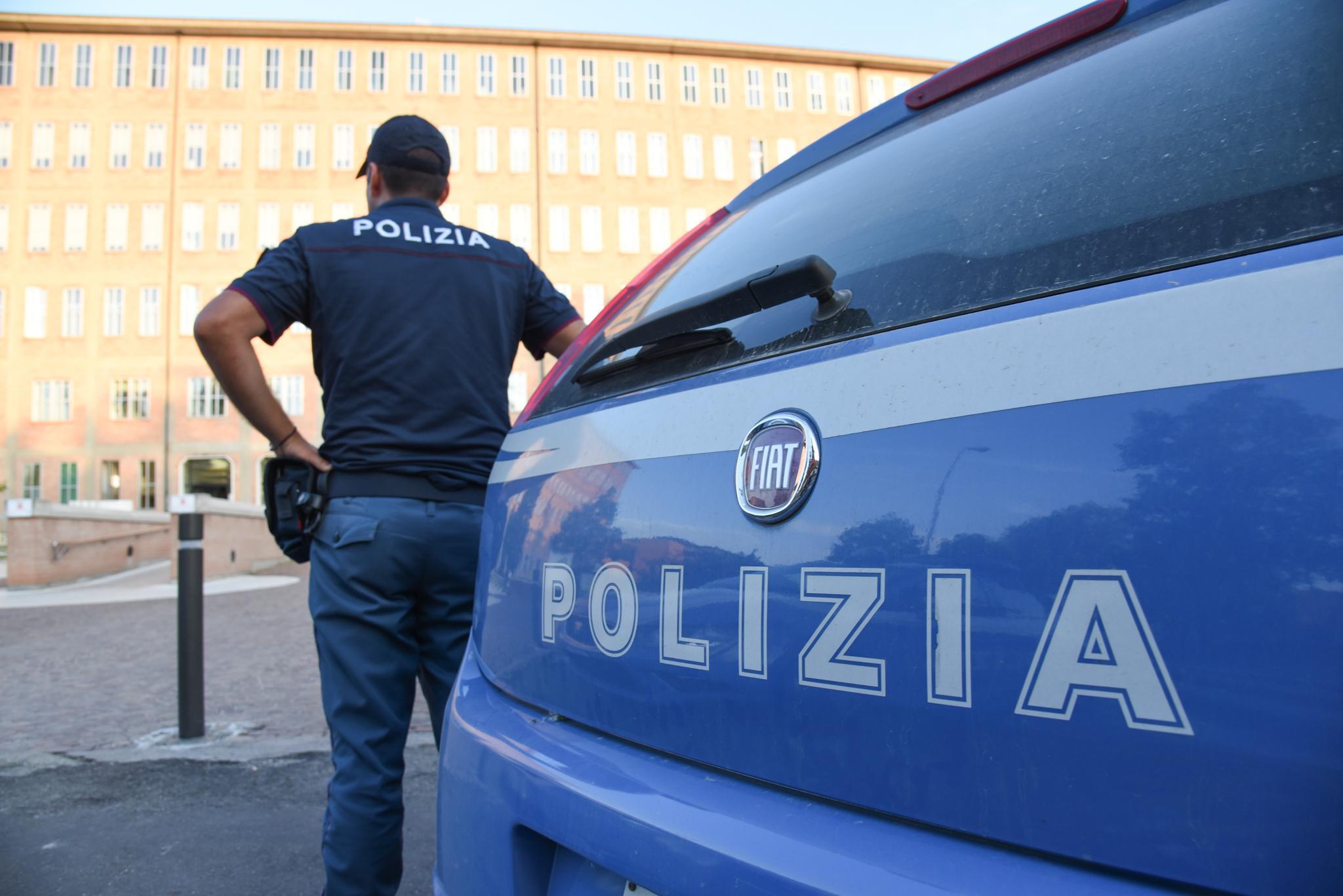 Reggio Emilia, elettrodi al collare del suo cane: cacciatore denunciato