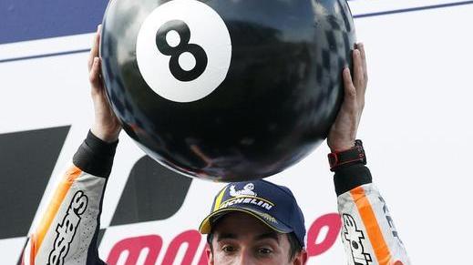 Marc Marquez sale sull’8volante e prenota un posto nella storia