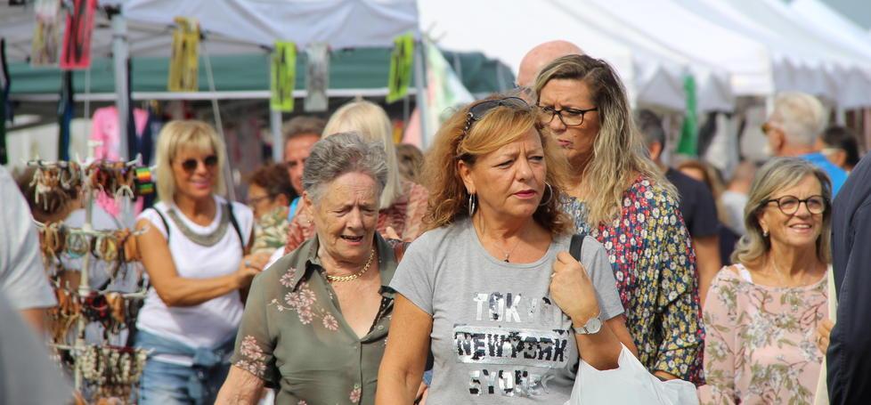 Tanta voglia di shopping alla Rotonda d’Ardenza