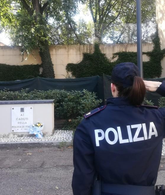 «Messa per i due agenti assassinati a Trieste»