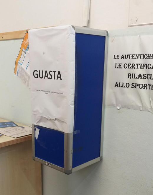 Guasta da oltre un anno la macchina anti-code dell’anagrafe comunale 