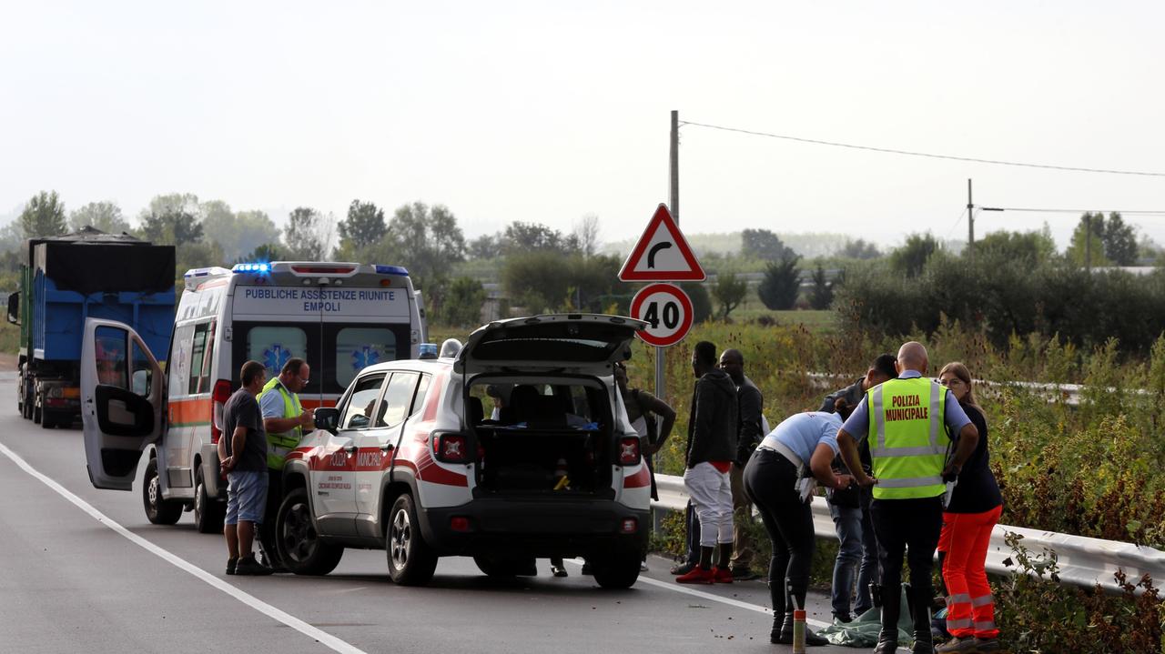 Il luogo dove è avvenuto l’investimento mortale del ciclista Muhammad Dramè (foto Carlo Sestini)