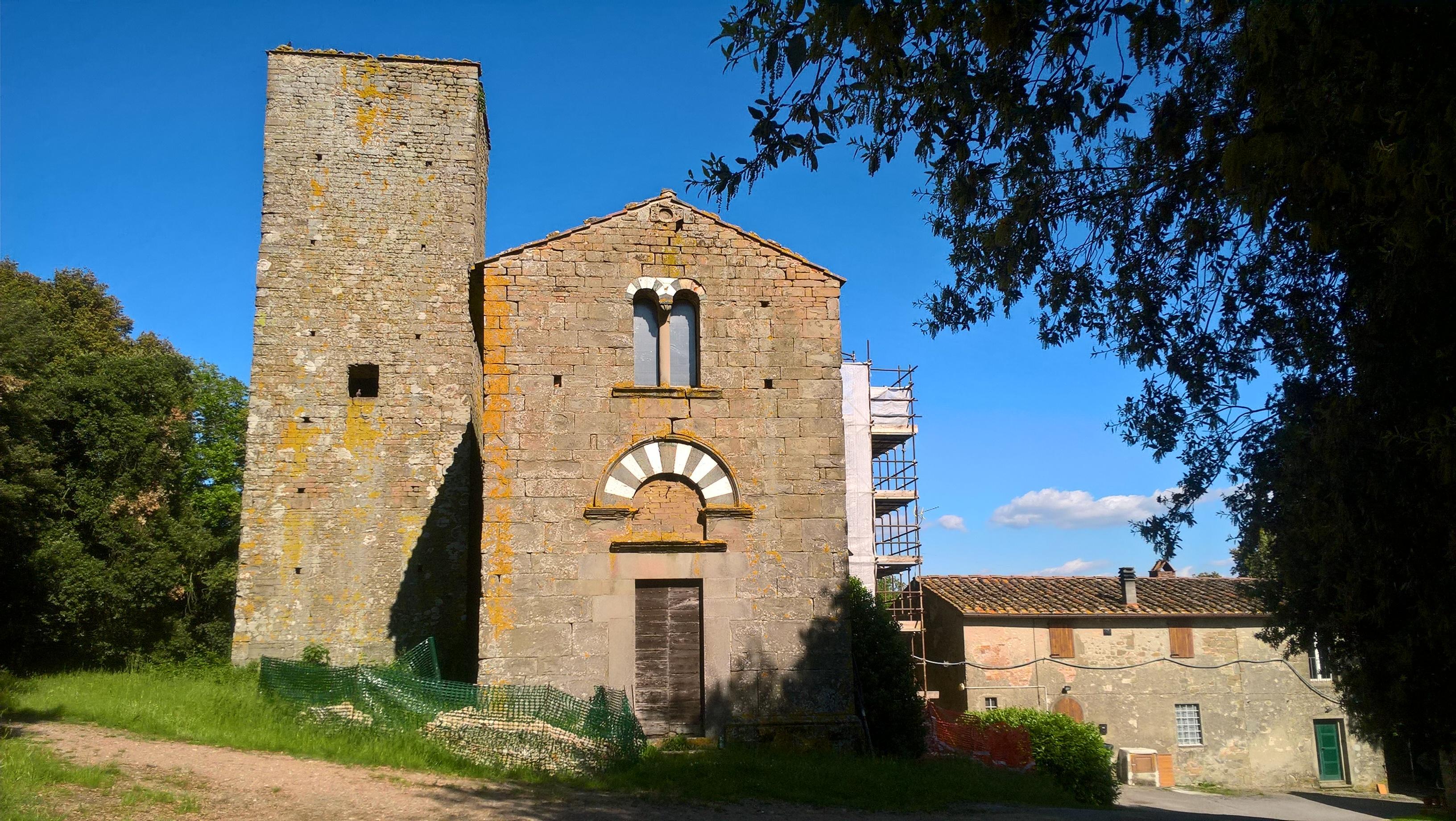 Ancora in corso il restauro dell'abbazia di San Giusto