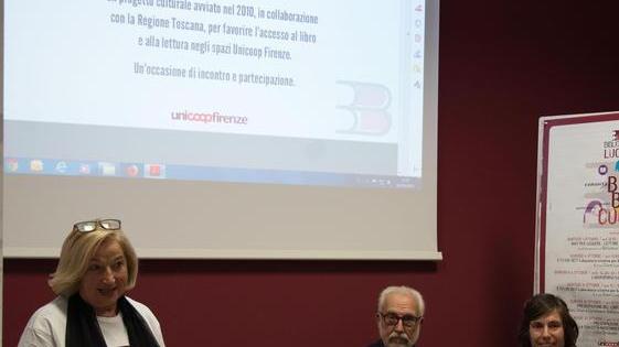 Altan alla sezione soci Coop di Lucca