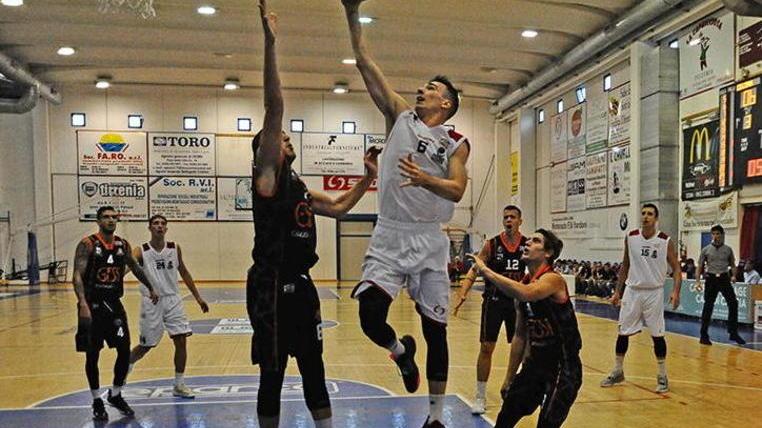 Cecina, Gay è un leone Bene i baby