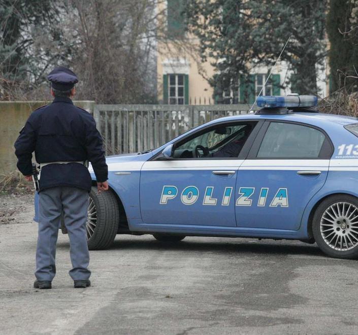Mette al cane il collare elettrico Cacciatore 69enne denunciato