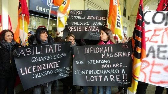 Cinquemila insegnanti toscani senza laurea rischiano la cattedra