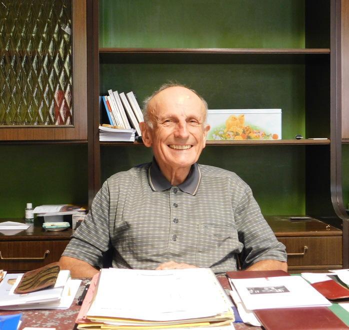 Modena. Se ne va don Dino, prete di frontiera «La zona di viale Gramsci non è il Bronx» 