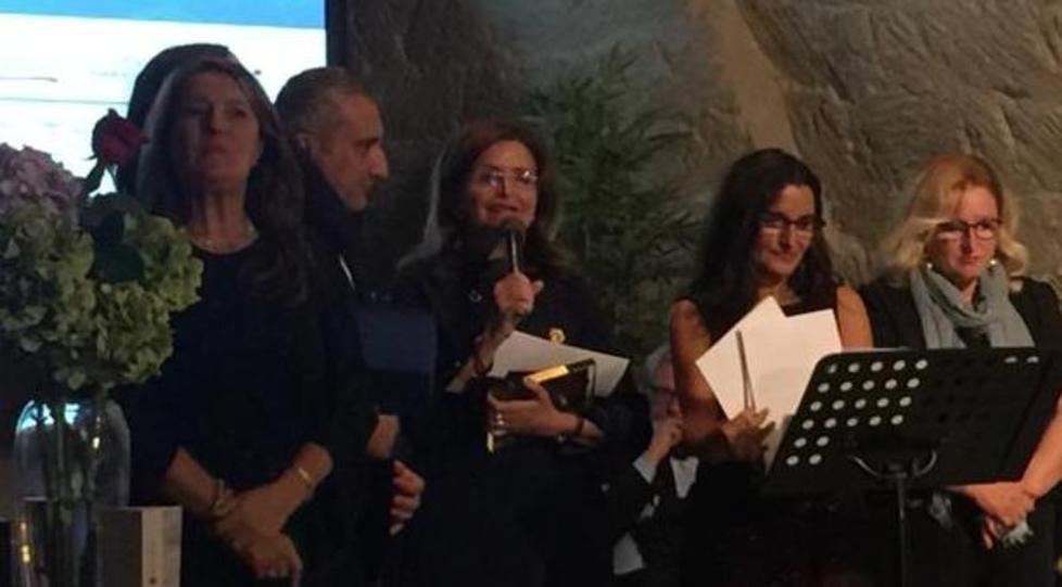 Capossele vince a Matera L’insegnante scrittrice: «Felice... e commossa»