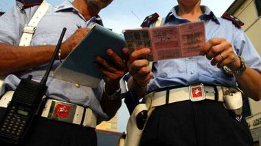 Alcol al volante, due patenti ritirate