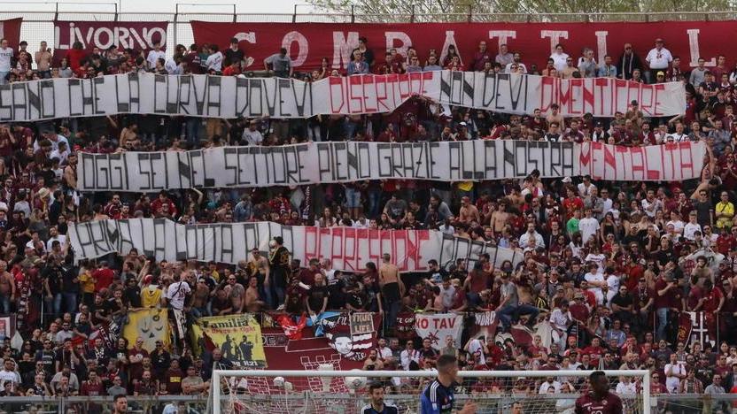 Livorno-Pisa è già derby dei biglietti, all’andata 1.440 ticket per i nerazzurri