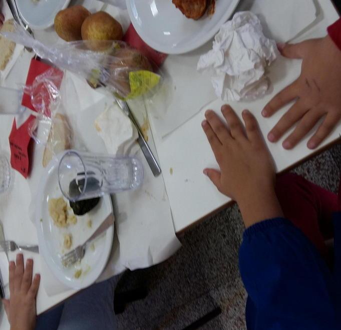 Il caso pranzo della mamma: il Comune chiede lumi alla Asl