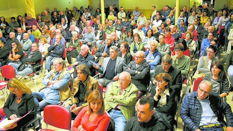 L’assemblea organizzata a Casalguidi per parlare del picco di tumori rari.