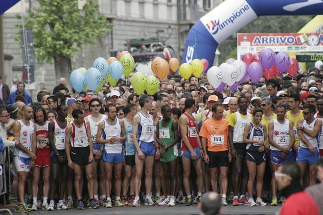 Presentata la 24ª Maratonina Città di Prato Si potrà correre anche con gli animali 