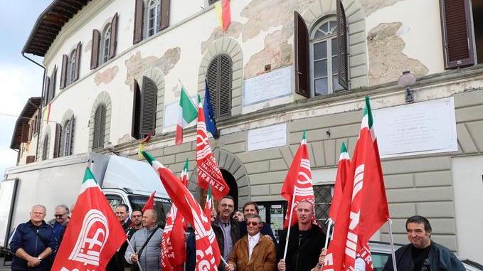 Scuolabus, a rischio otto posti di lavoro