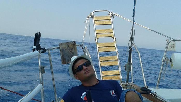 Era un ingegnere di Perini Navi il 29enne ucciso da un malore durante il calcetto
