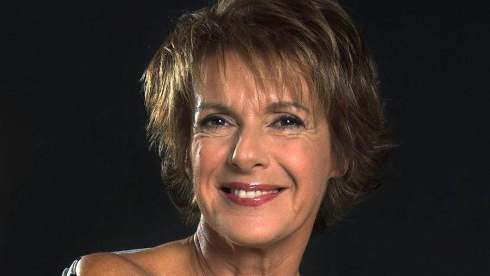 Modena, Lella Costa ci accompagna nel mondo di Edith Stein