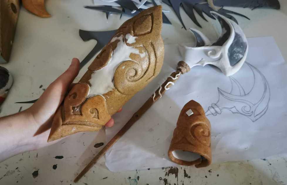 Gomma, taglierino e una pistola termica Ecco le armi necessarie per un costume perfetto