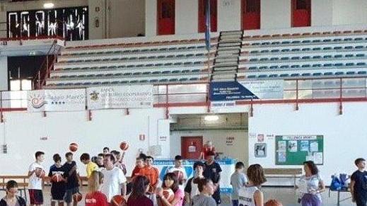 Atletica e pallacanestro, studenti del Fossombroni fanno tappa a Follonica