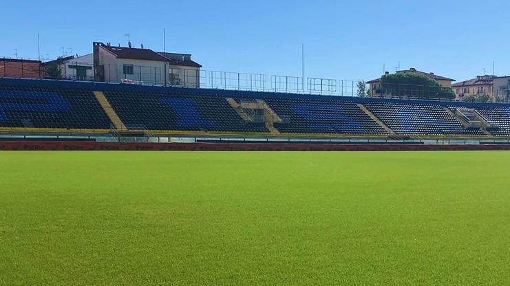 Manto quasi pronto per la sfida al Crotone