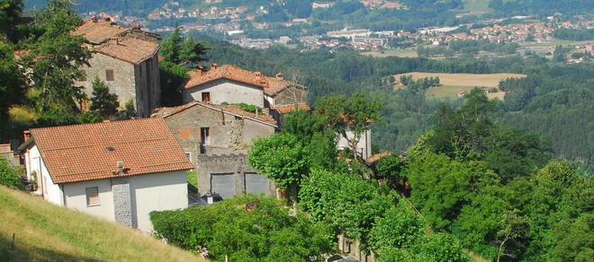 Il paese si mobilita per le canale al cimitero 
