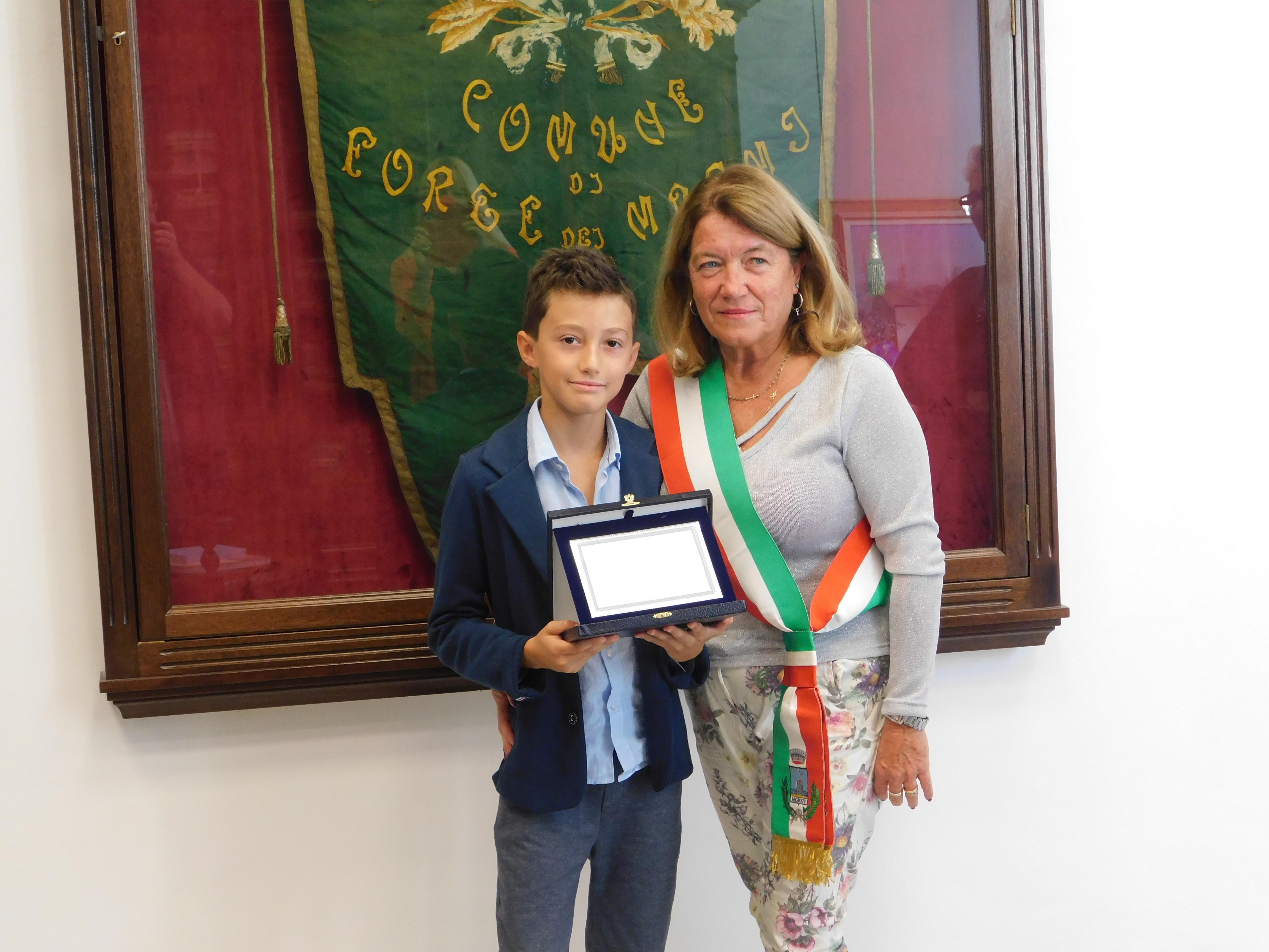 Giacomo Gelmi con la presidente del consiglio comunale Simona Seveso