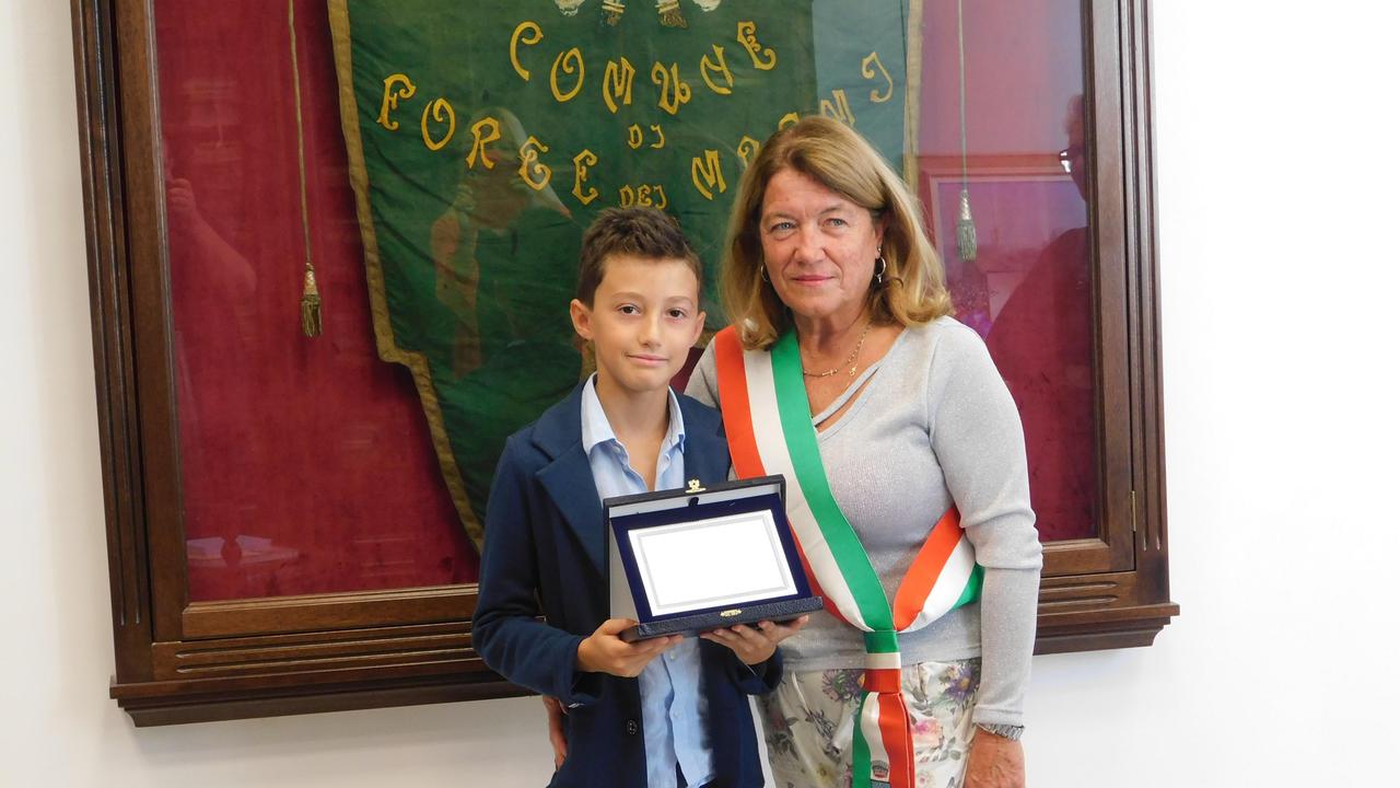 Giacomo Gelmi con la presidente del consiglio comunale Simona Seveso