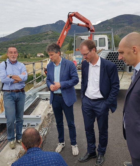 Bici e pedoni, in arrivo la prima passerella 