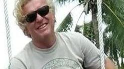 Coltellate al collo, al cuore e all’addome l’assassino ha infierito su Luca Aldrovandi