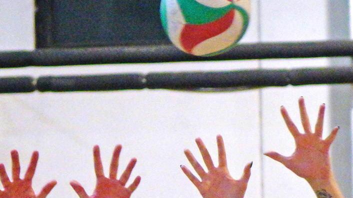 Accusato di molestie su bambine e ragazzine: sospeso dalla squadra di volley