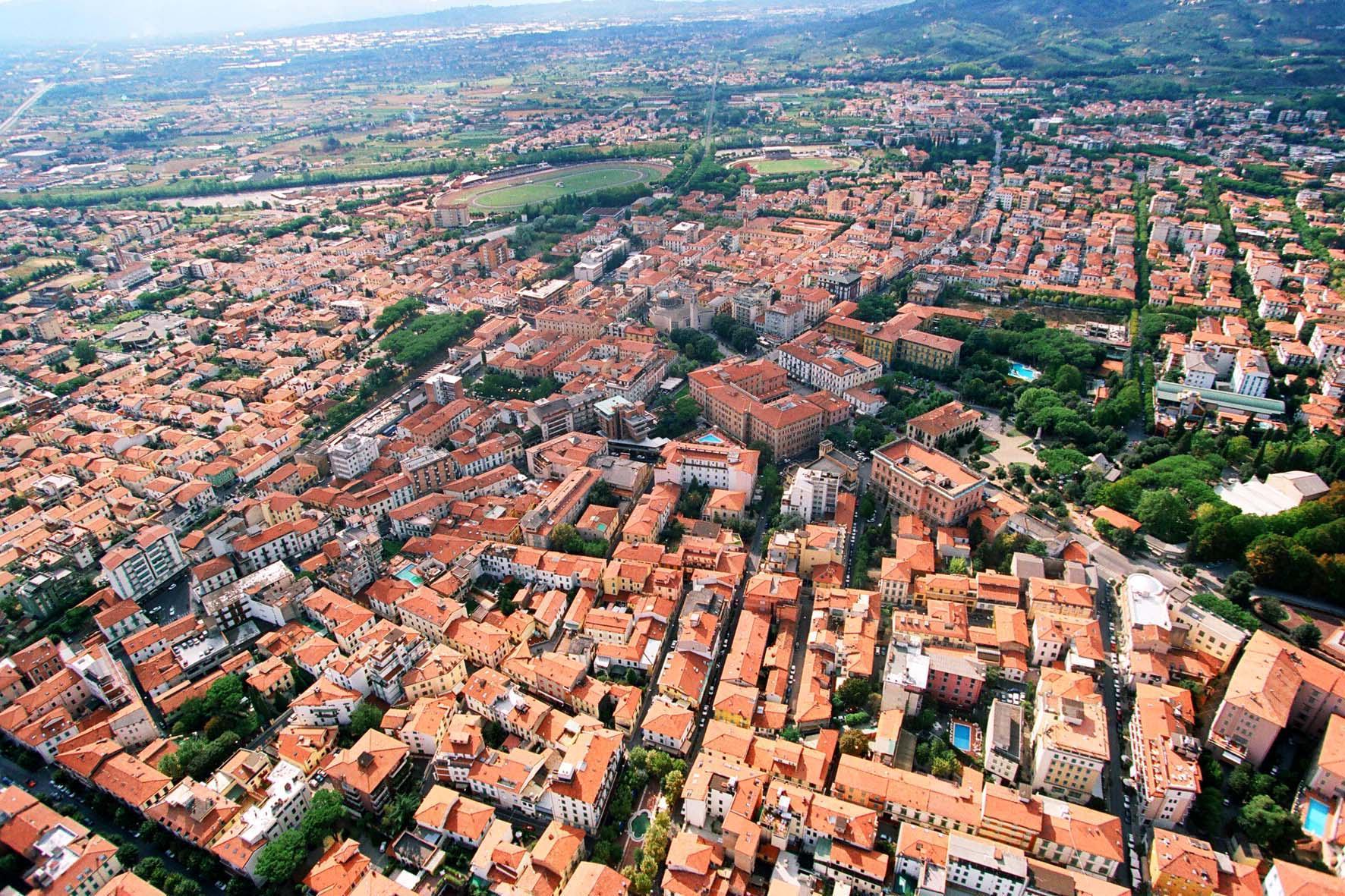 Una veduta di Montecatini dall'alto