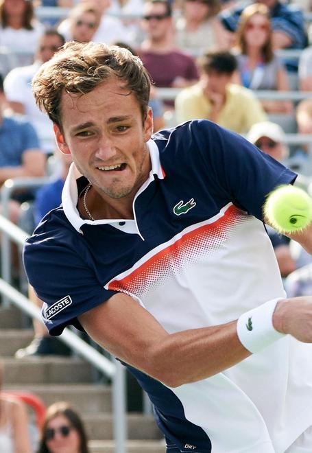 Nessuno ferma Medvedev Quarto titolo, Zverev ko