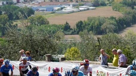 Vigili del fuoco...in bicicletta A Prato i campionati italiani