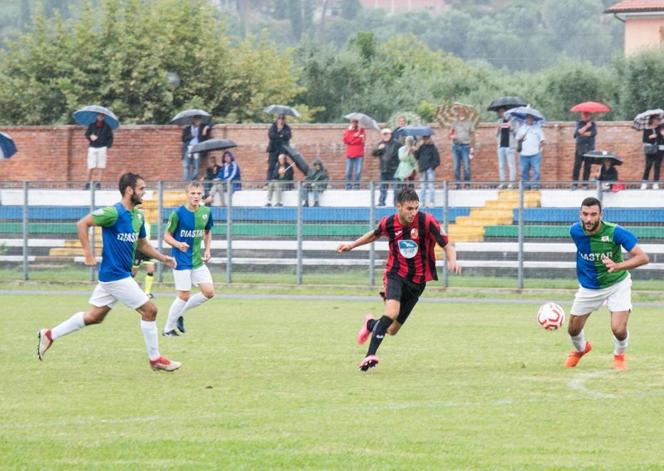 Ghiviborgo lascia la vetta Casale raggiunto due volte ma al 94’ chiude i conti 