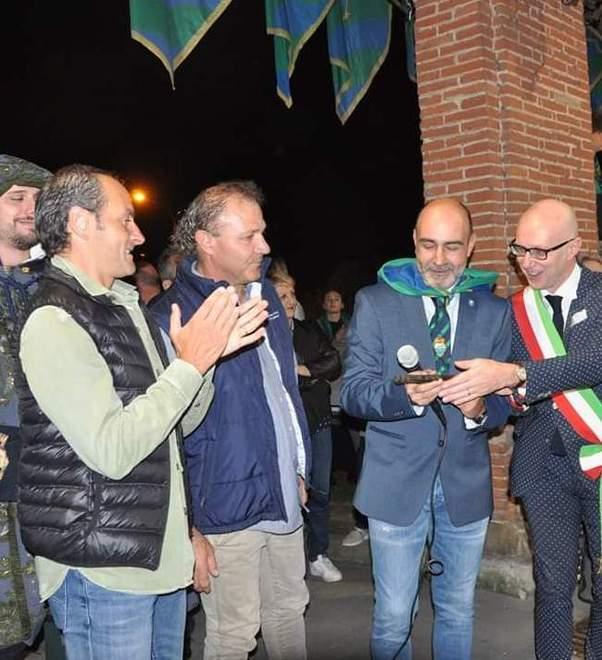 La contrada “conquista” l’ostello: festa a Cappiano