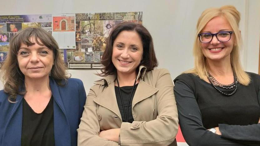 Maestre a rischio licenziamento: «Siamo precarie a vita»