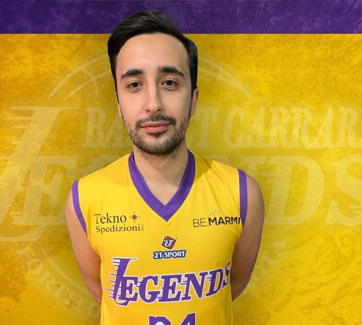 Legends, debutto con vittoria nel derby con il Massa