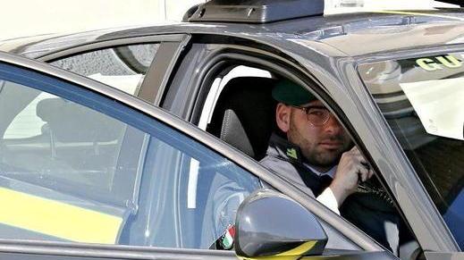 Controlli a Vecchiano, arrestato per spaccio un latitante tunisino
