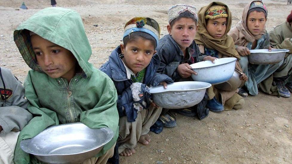 Aumenta la fame nel mondo La salvezza è nella madre terra