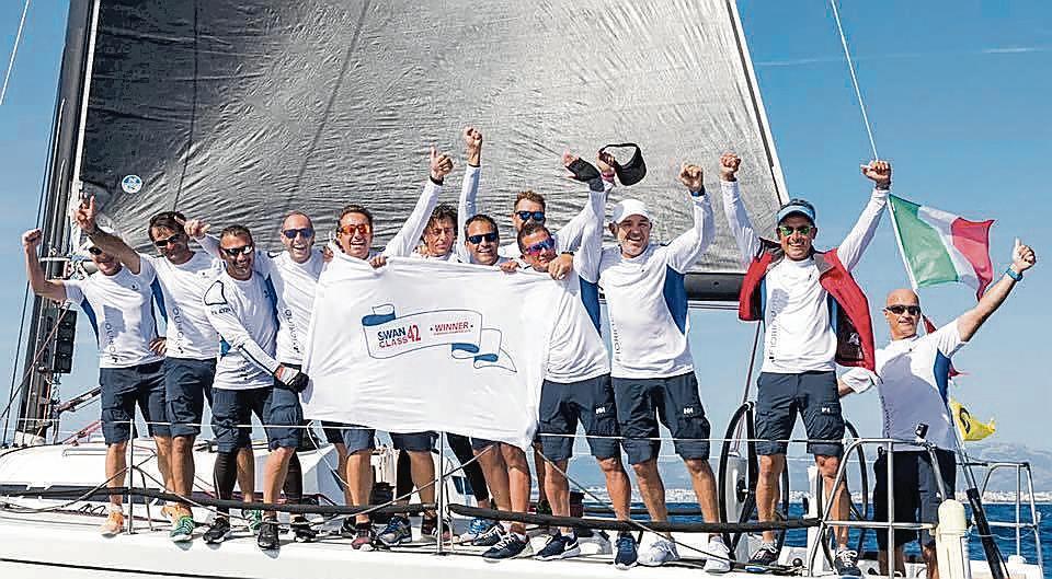 La gioia dell'equipaggio di Mela dei fratelli Rossi